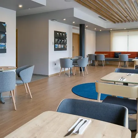 Hotell Express - By Ihg