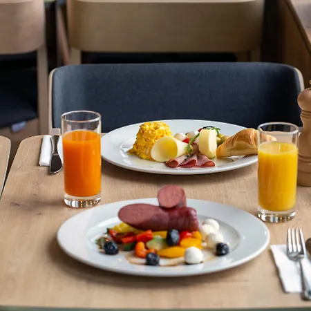 Express - By Ihg 3* Ljubljana