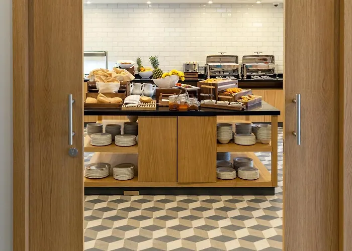 Express - By Ihg Lublana