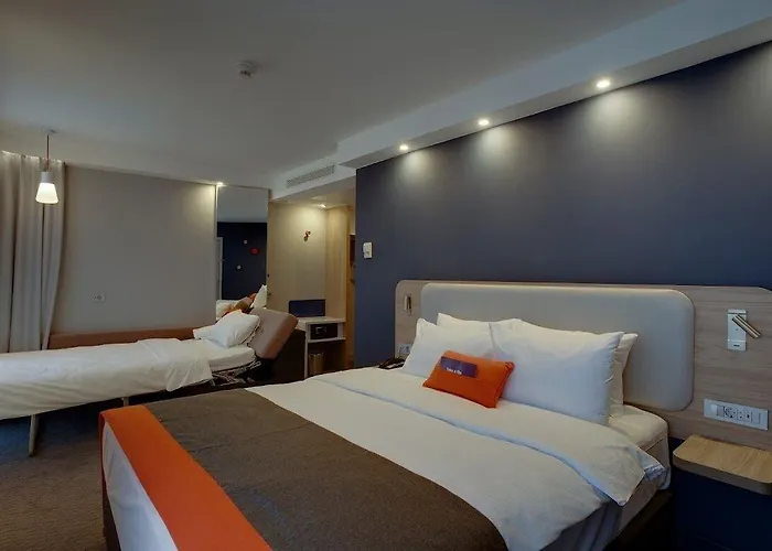 Express - By Ihg Lublana