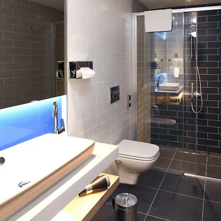 Hotel Express - By Ihg Ljubljana