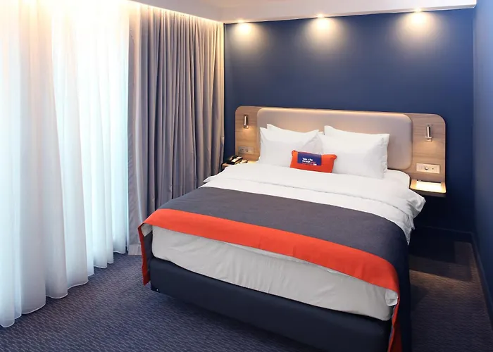 Express - By Ihg Szálloda 3*